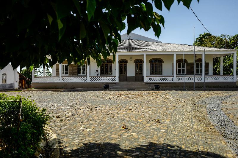 Roca Sundy - Principe Collection Guest House Santo Antonio ภายนอก รูปภาพ